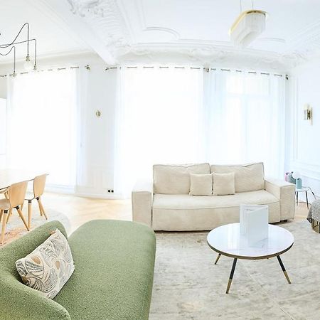 Champs Elysees!Montaigne, New Luxurious 6Pers Flat Paris Dış mekan fotoğraf