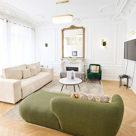 Champs Elysees!Montaigne, New Luxurious 6Pers Flat Paris Dış mekan fotoğraf
